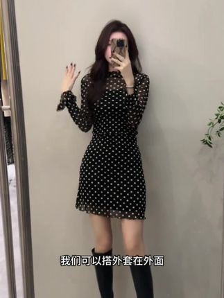 长袖圆领修身波点连衣裙时尚显瘦气质初秋新款裙子#连衣裙 #圆领连衣裙 #连衣裙 #波点裙 #气质穿搭