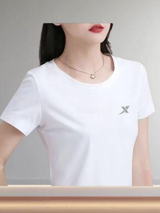 阳光正好,春色依旧,你在远方,我一切如常#夏季穿搭 #特步 #特步短袖 #今日穿搭 #女式短袖衣服
