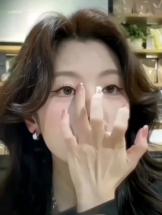 是谁还没拥有这个二叉眉笔呀!轻松拿捏野生眉!#眉笔推荐 #画眉教程 #新手化妆教程 #防水防汗不脱妆