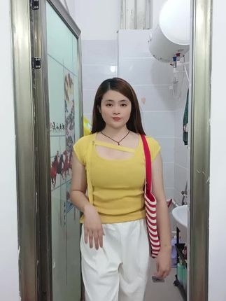 #夏季新款 别致气质法式方领系带设计感针织短袖t恤~辣妹短款薄上衣#气质穿搭 #洋气减龄 #面料舒适透气 #多色可选