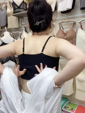 清仓了姐妹们,马上开播