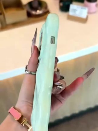 波浪褶皱壳 适用苹果16/17promax手机壳 iPhone15华为p70荣耀nova14#手机壳 # 3c数码科技#仙女必备 #好物推荐🔥