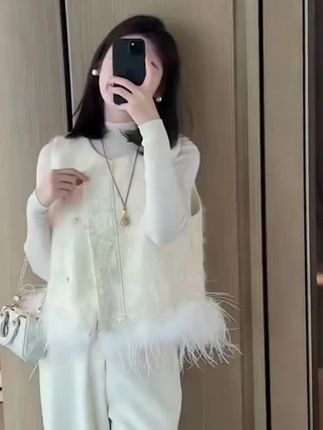 #秋冬穿搭新鲜感在线 #早秋穿搭三分钟出门不是梦#秋季微胖穿搭测评 #初秋一周不重样穿搭#秋季不露腿穿搭