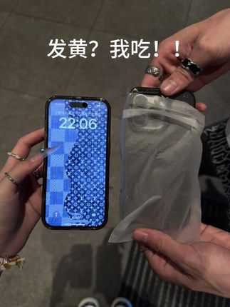 透黑闪粉给的高级感不是一点点!!最关键的是价格真的便宜#手机壳推荐 #这个手机壳真的长在我心巴上了 #手机壳 #高级透明手机壳