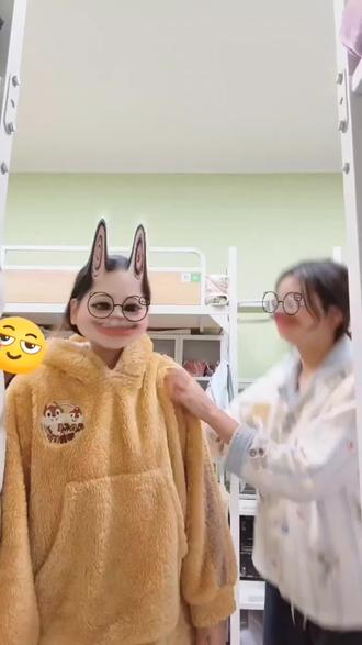 战战战我杀杀杀 #搞笑 #校园日常 #寝室日常