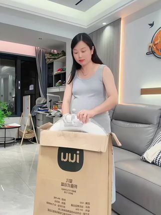 宝宝浴盆不能马虎,从0岁用到8岁!!材质安全宝宝喜欢! #宝宝洗澡 #iuu婴儿洗澡盆 #母婴好物 #孕期囤货