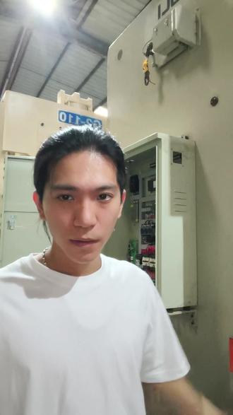 杨力冲床大保养#五金冲压 #冲床 #冲压 #气动冲床 #冲压件