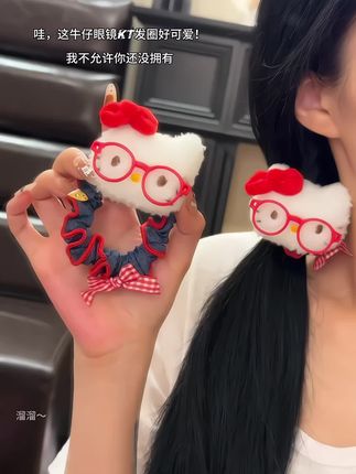 这才是甜妹应该戴的发圈~#阔爱炸了 #发圈头绳 #甜妹#hellokitty