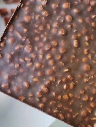 坚果和巧克力的搭配简直绝了!10包才这价,还是灵光大牌#灵光巧克力 #巧克力 #巧克力派 #坚果巧克力