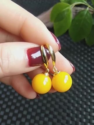 #蜜蜡耳环 #耳饰吊坠 #耳饰吊坠 #好物推荐🔥 #吊坠耳环