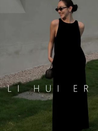 LiHuiEr李慧儿【赫尔基默境】秋季气质轻奢设计师款背心裙#今日穿搭 #高级感穿搭 #女神穿搭