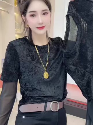 #女装 #今日穿搭 #谁穿谁好看 #时尚休闲女装 #百搭上衣