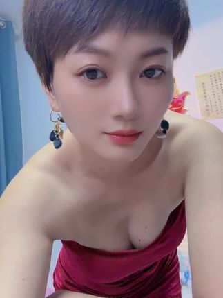 看到我,你的心难受不?哈哈😂#气质短发