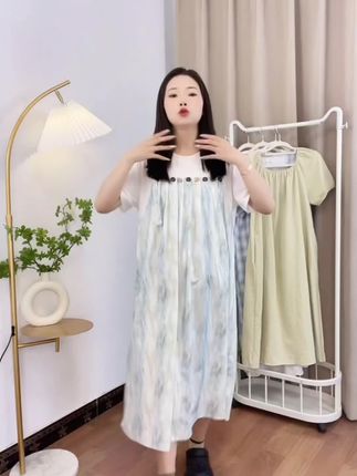 2025夏季新款韩版时尚薄荷曼波扎染拼接假两件孕妇连衣裙#舒适女装#夏季女装#显瘦穿搭#时尚吃穿搭#连衣裙