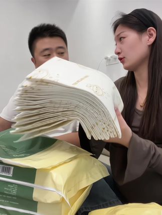 #待产包必备 产褥垫,顺两包刨三包,产前产中产后都要用,遇到划算的赶紧囤#待产包 #母婴好物 #产褥垫