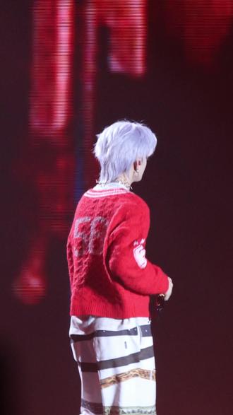 石凯重庆星空派对3 干杯 啊啊啊生日会前就许愿五月天结果唱了两首!!#石凯 #石凯巡演 #石凯弟弟 #石凯星空派对演唱会 #石凯三巡