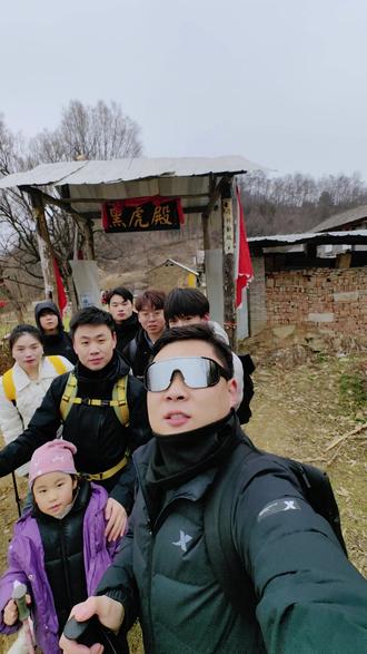 状元楼环穿黑虎殿 原计划观音山,到耿峪封山了,临时改道状元楼→黑虎殿→观音山#爬山 #户外徒步穿越 #耿峪观音山 #爬山搭子们
