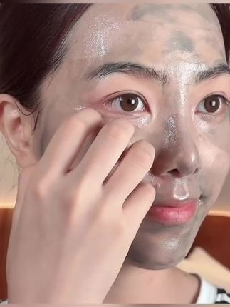 弹博士竹炭净颜毛孔清洁霜