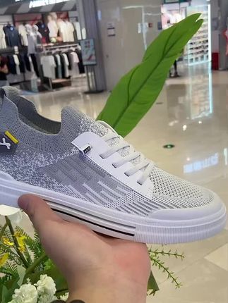 防滑耐磨鞋!这样穿有型,舒适耐磨,耐穿不臭脚!#软底软面穿上超舒服 #飞织网面鞋 #好鞋推荐 #男鞋 #强烈推荐