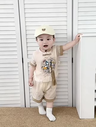 A股,聪明钱除了流入绩优股,上午主要去了半导体,算力,五一假期概念,以及房地产。#A股#股民 #股票 #行情分析 #大盘