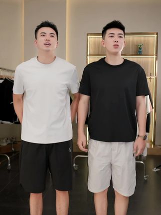 清仓价29.9买果冻棉短袖,原价59,质量很好,大降价遇到不要错过哦#男生穿搭 #品质男装 #短袖t恤 #清仓捡漏 #清仓特价