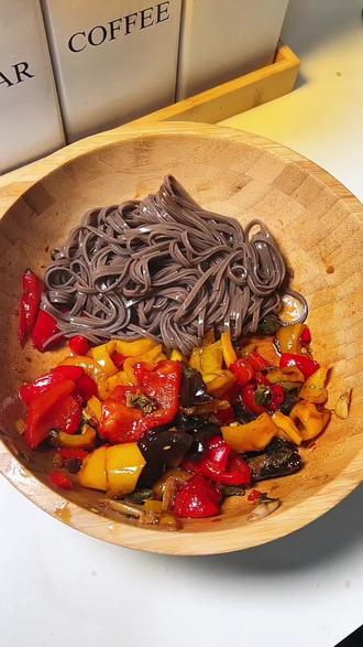 彩椒这东西怎么吃不腻的 #健康美食自己做 #你们有过这样的吃法吗 #在家研究美食 #彩椒