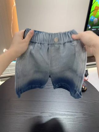 #牛仔短裤 #高品质童装 #潮童穿搭 #生儿子就是用来打扮的 #男孩子也要有衣品