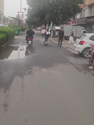 我以为遇到了天使#街头随拍 #加厚耐磨帆布工具包 #电工工具包#水电工工具包