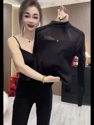 网红时尚半高领黑色网纱长袖打底衫洋气修身显瘦女士长袖打底衫#网纱上衣 #长袖打底衫 #修身上衣 #女装推荐