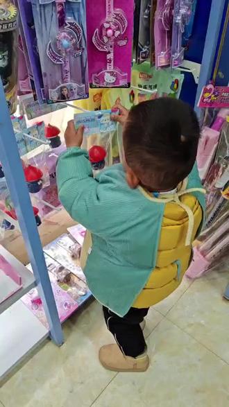 还知道拉布布,真有意思#玩具