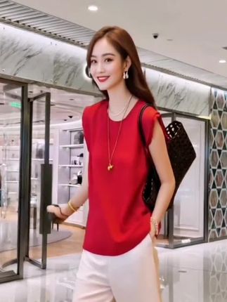 #夏季穿搭 #百搭上衣 #减龄穿搭 #减龄显瘦穿搭 #夏季无袖衬衫