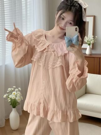 #宅家睡衣秀 #甜美穿搭 #舒适家居服 #睡衣女 #睡衣穿搭