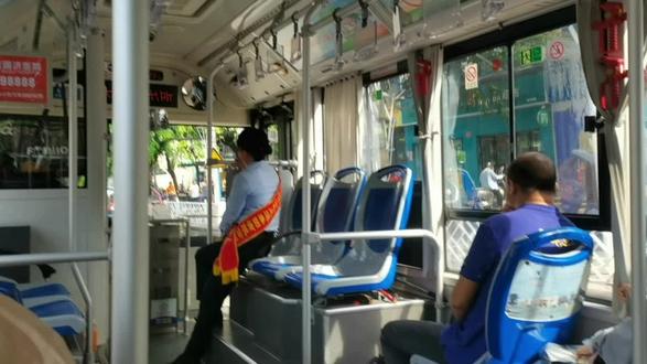 大小洞天#天涯小镇#沙滩海浪