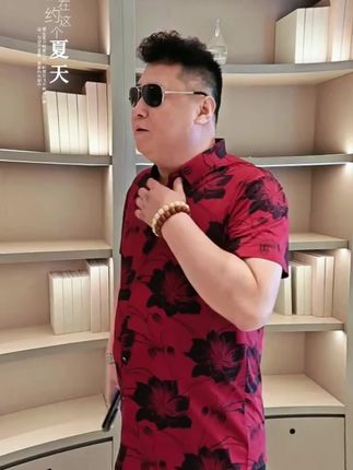 #大码男装 大码男士夏季时尚薄款印花加肥加大翻领满印潮流休闲男短袖衬衫TY