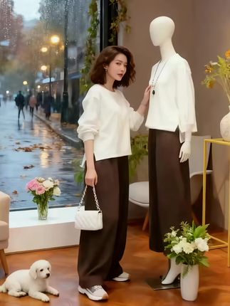 秋天就该穿这种简约气质套装,也太好看了吧!宽松版型舒服自在,穿上仿佛把整个秋天都裹进了温柔里。不经意间的高级感,简单却超有味道,满屏都是治愈的秋天气息~ #慵懒风穿搭 #减龄气质 #不挑年龄不挑身材 #谁穿谁好看 #穿出高级感 @图文带货帮扶中心