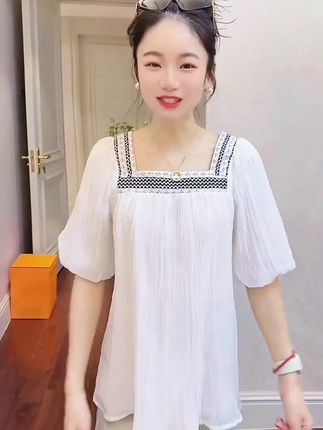 #大码法式方领泡泡袖雪纺短袖衬衫女夏季遮肉显瘦娃娃衫上衣#泡泡袖上衣#显瘦显气质#谁穿谁好看