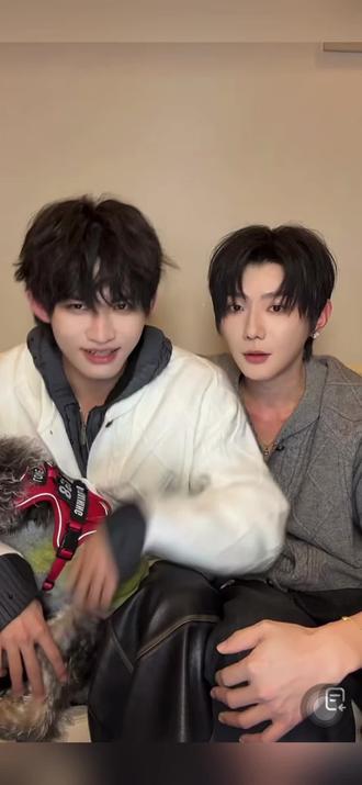 “谁是你姐妹👭”
@云旗Yunqi @郝熠然
#52无暗 #樊霄 #游主任