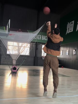 100-240v随便来 全球可发 另诚招代理🧐🧐🧐#专业生产厂家 #实体厂家 #投篮机