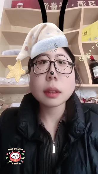 有人懂这个周小闹吗?烦人的紫薯精#周小闹#紫薯精 #吐槽 #催更 #催更新系列