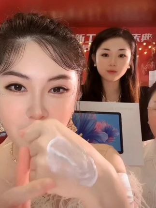 三年爆出牛奶肌,十秒快速出门!不会化妆的姐妹就去用它#素颜乳 #自用好物推荐 #强烈推荐 #女神必备 #种草好物