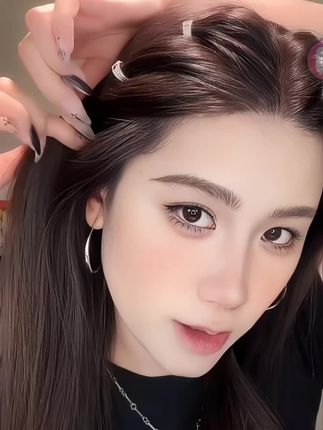 细软塌 想要高颅顶的姐妹赶紧来学这个夹法!谁加夹谁好看!#美出新高度 #发型教程 #发卡 #好物推荐🔥