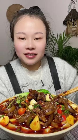 天然黄色苦荞挂面,纯粗粮易煮熟,控糖健身都能吃
#苦荞挂面 #碱性食物 #健康主食 #杂粮面条