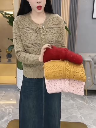 妈妈装气质百搭圆领针织衫秋冬新款纯色时尚毛衣宽松系带打底上衣#高级感穿搭 #洋气小衫 #谁穿谁好看