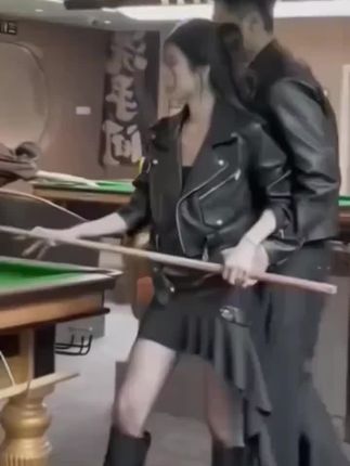 #气质范 #御姐范儿 #皮衣搭配