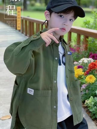 男童新款休闲宽松外套 #秋季不露腿穿搭 #被秋日氛围感穿搭拿捏了 #初秋一周不重样穿搭 #通勤穿搭如何摆脱土气感 #流光机能风穿搭太有生命力了 @抖加🔥上热门🔥dou+🔥热点宝