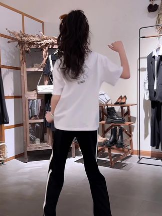 12年的小猪,身高1.48米体重65斤,6年级了,你们家也有这么大的小女孩吗?#女童裤子 #女童穿搭 #大童童装