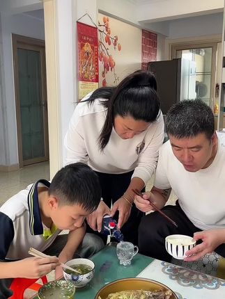 让你找事,最后一口也别想喝了