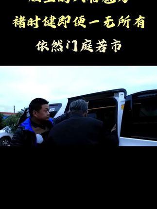 褚橙NFC纯果汁,六个褚橙榨一瓶,配料表只有鲜榨果汁,好喝还健康#褚时健 #鲜榨橙汁 #国货之光 #褚橙