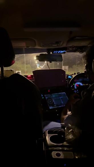 我觉得还是坐车比较舒服…