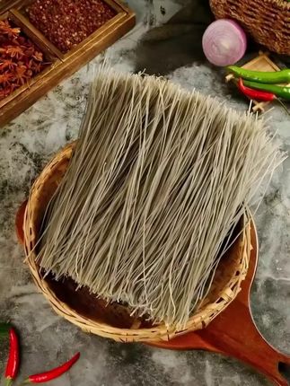 嗦口鲜粉条,暖汤裹香,胃里超熨帖#美食 #日常分享 #粉条豆腐包子的做法